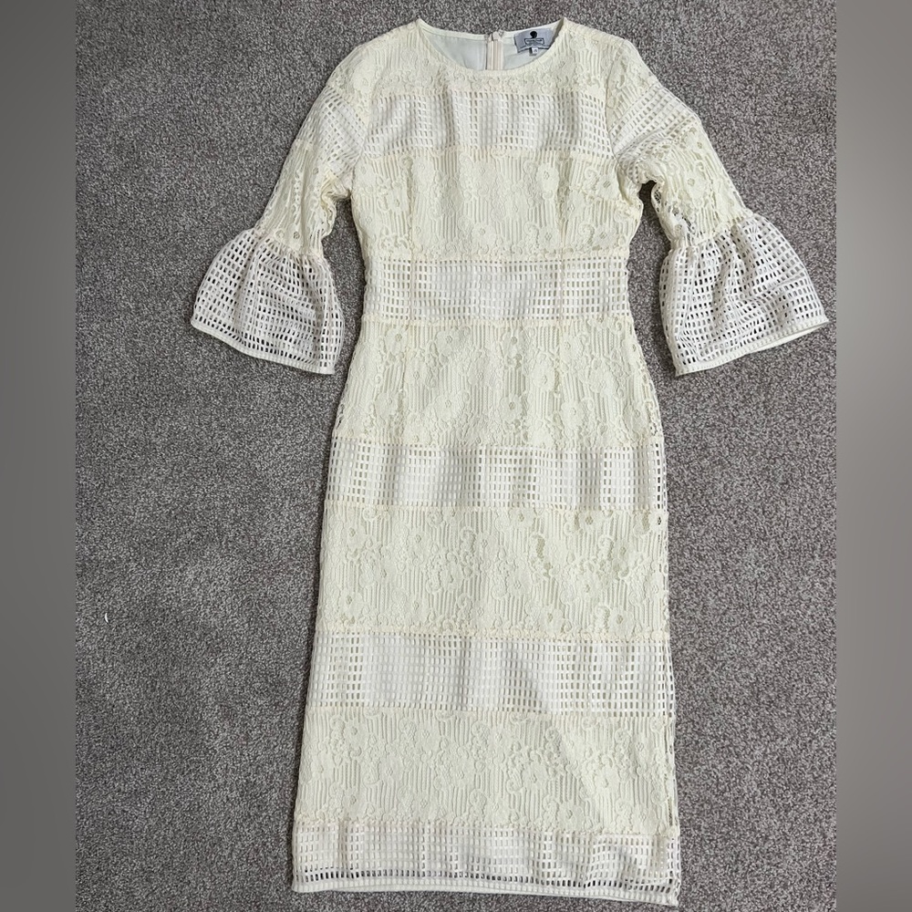 NWOT Dainty Jewell’s Lace Midi Dress